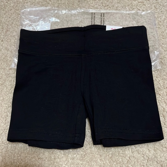 Justice girls bike shorts - Picture 1 of 4